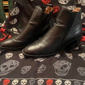 Aigner black leather booties